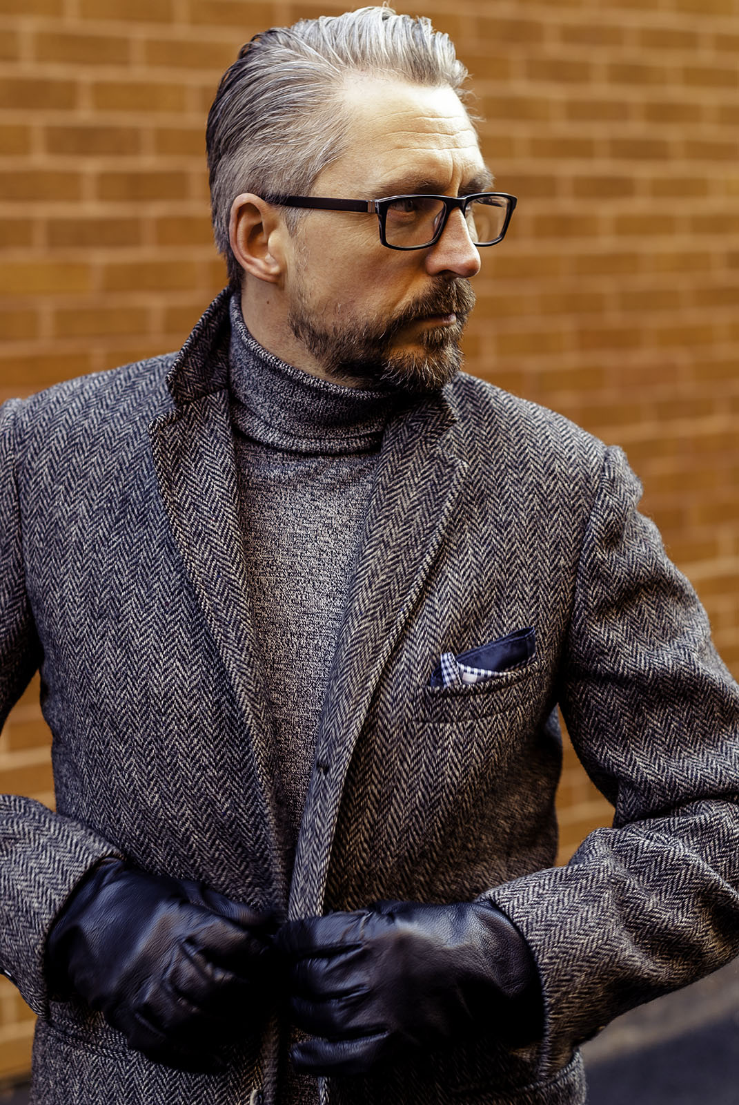 How to Style a Vintage Harris Tweed Jacket for the Transitional